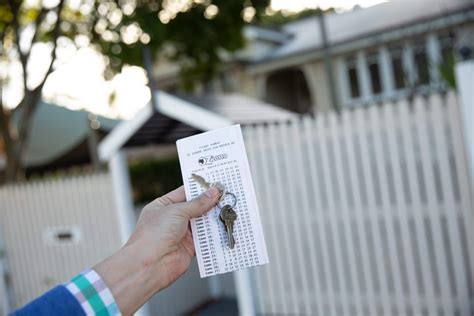 Adelaide Man Abandons Search For Home Loan .
